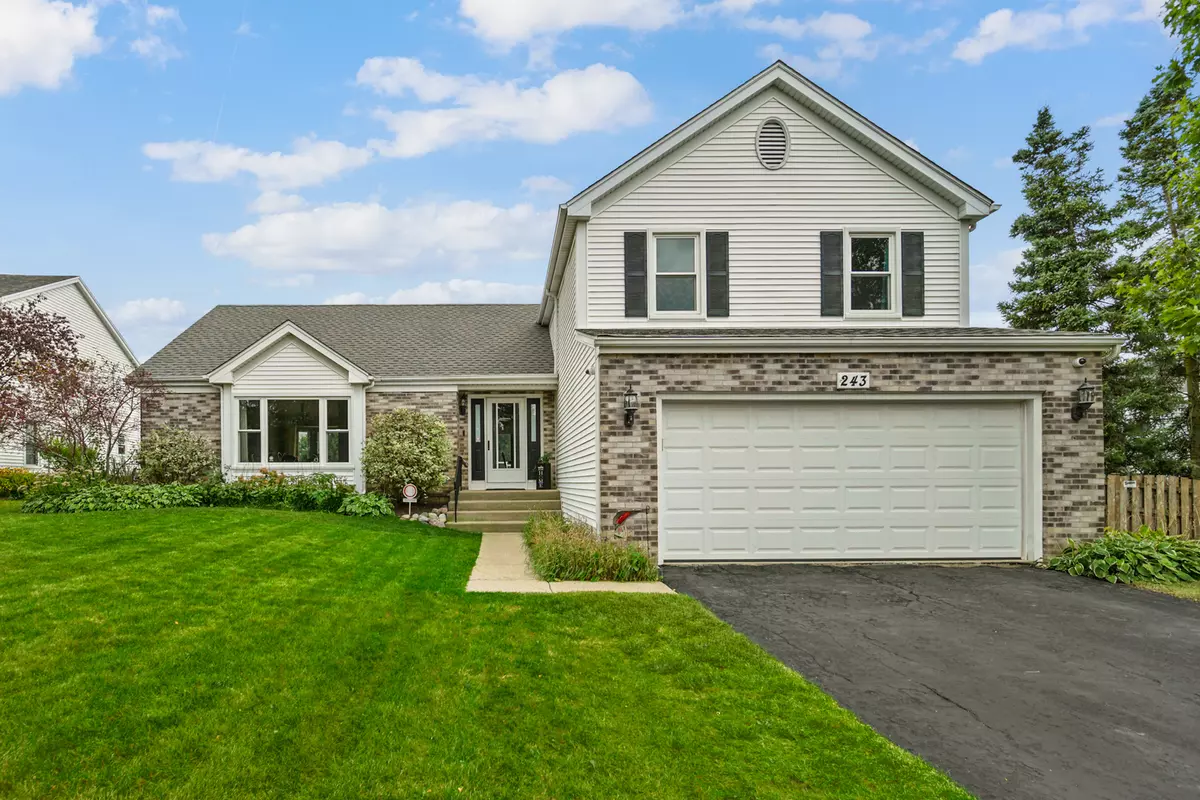 Fox River Grove, IL 60021,243 Yorkshire DR