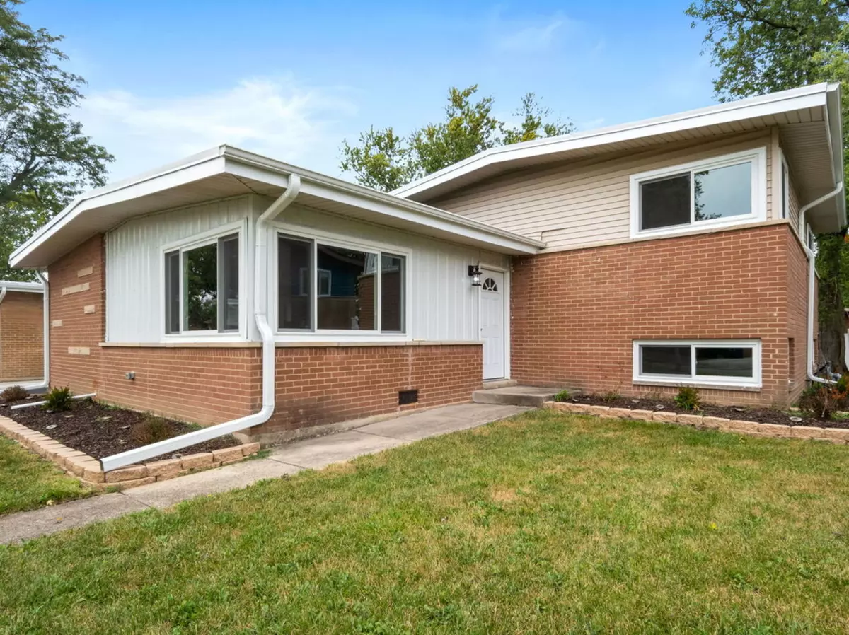 Chicago Heights, IL 60411,331 Sandra LN