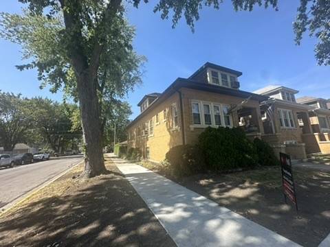 Berwyn, IL 60402,1348 Wenonah AVE