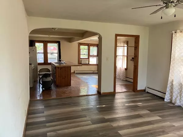 Amboy, IL 61310,229 S Mason ST