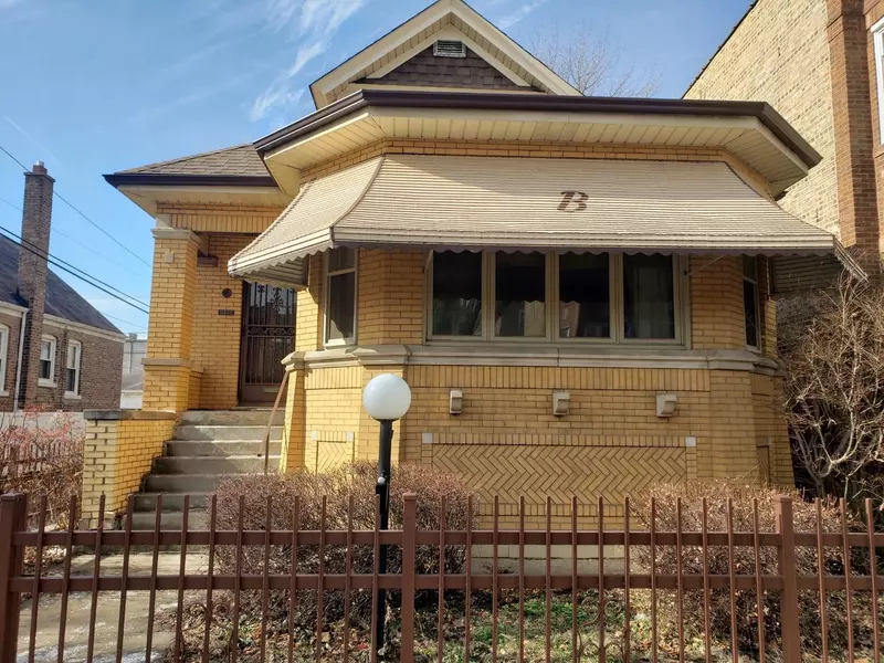 8242 S Marshfield AVE, Chicago, IL 60620