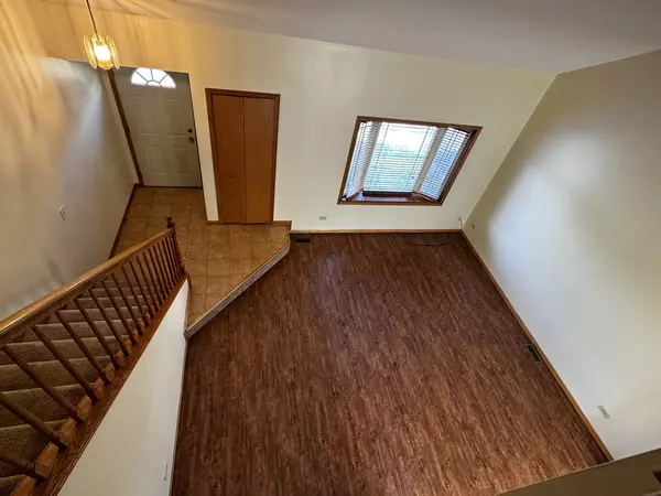 Crest Hill, IL 60403,2029 Manico CT