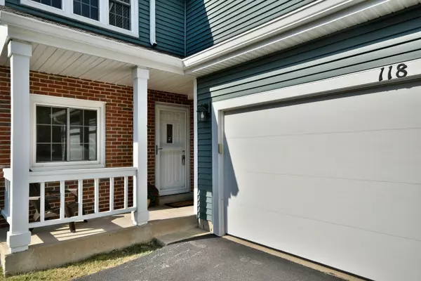 Bloomingdale, IL 60108,118 S Atherton CT
