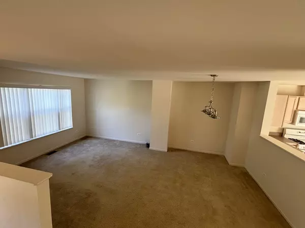 Round Lake, IL 60073,34399 Aster CT