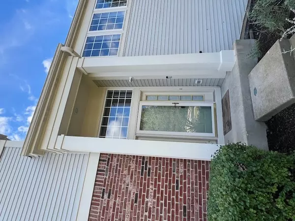 Algonquin, IL 60102,2700 Bay View CIR