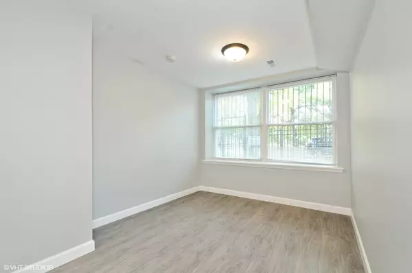 Chicago, IL 60623,3544 W Douglas BLVD