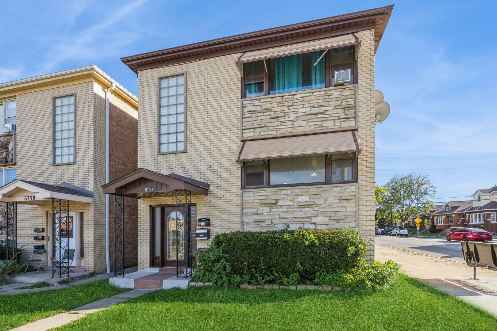 6754 W 26 ST, Berwyn, IL 60402
