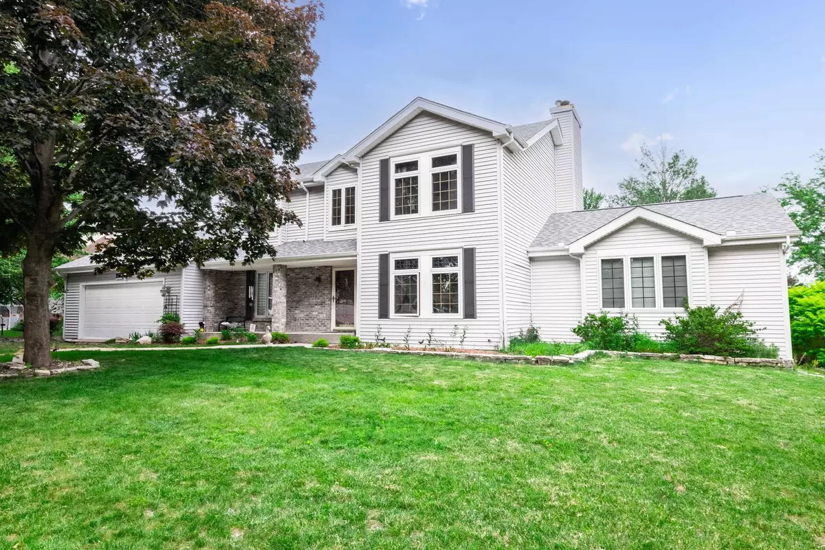 Rockford, IL 61107,1585 Marshfield DR