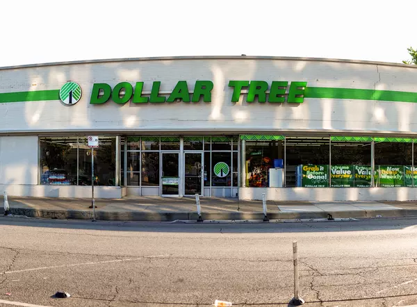 Chicago, IL 60647,2252 N Milwaukee AVE