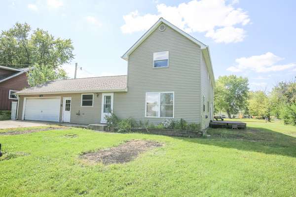 108 N School ST, Chana, IL 61015