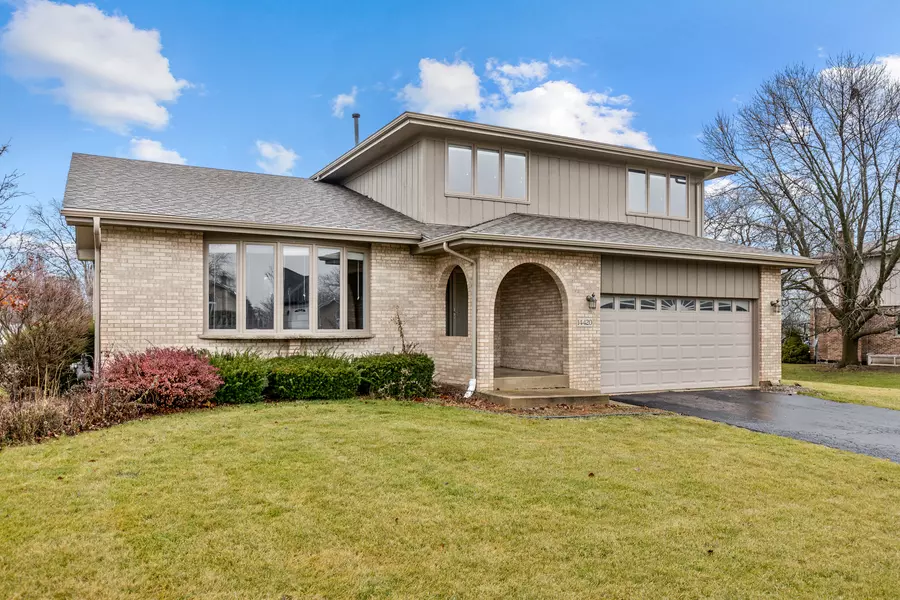 14420 S Saddle Brook LN, Homer Glen, IL 60491