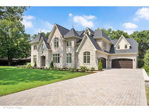 6 Brighton LN, Oak Brook, IL 60523