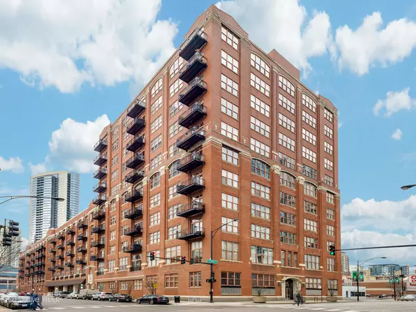 360 W ILLINOIS ST #1D, Chicago, IL 60654