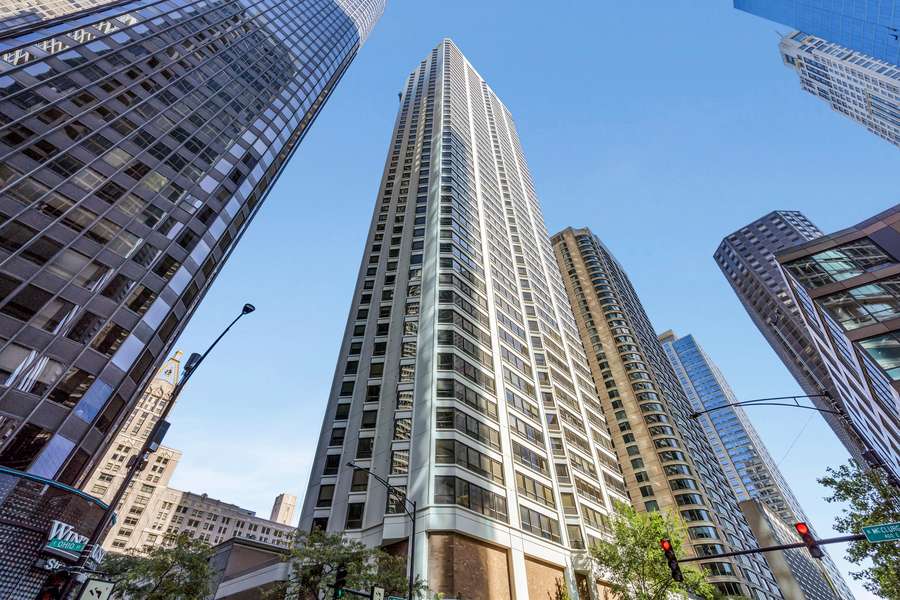 400 E Ohio ST #4502, Chicago, IL 60611