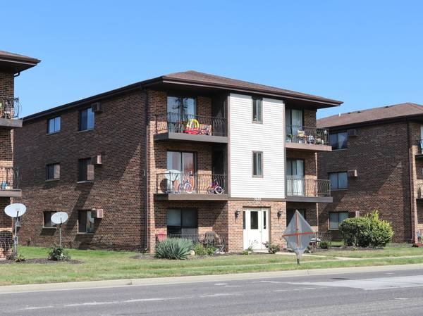 2602 E State ST #3A, Burnham, IL 60633