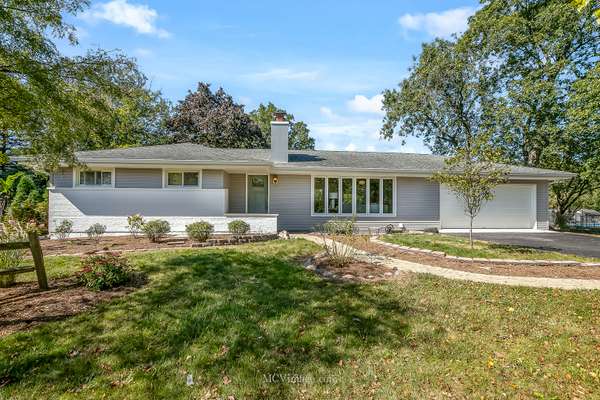 8S620 Boundary Hill RD, Naperville, IL 60565