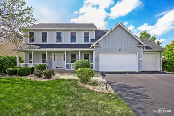 590 Casey CT, Aurora, IL 60502