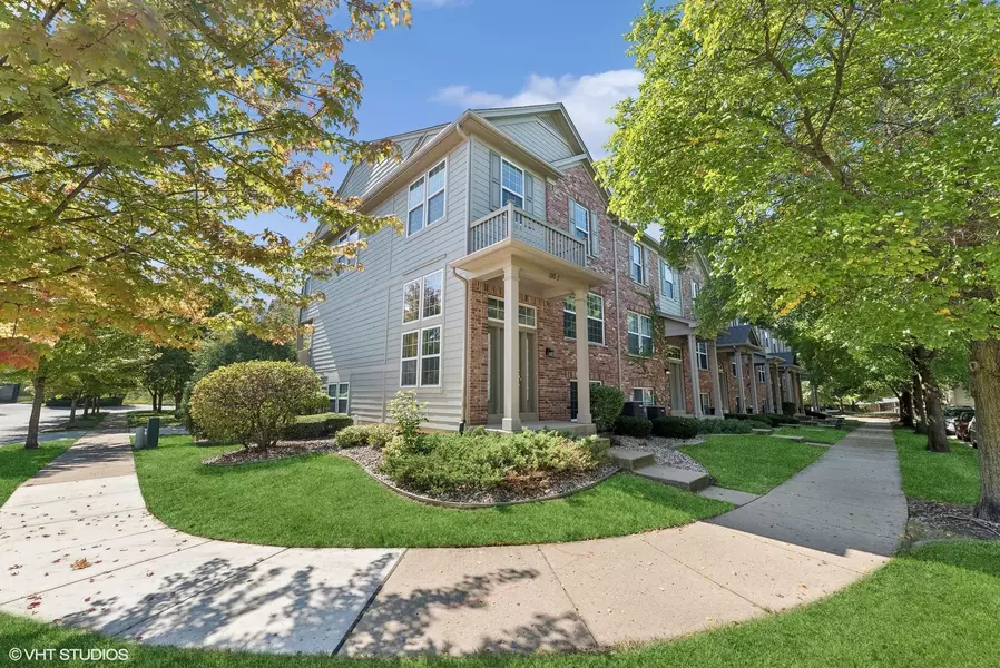 116 Blackhawk CT #1, Wood Dale, IL 60191