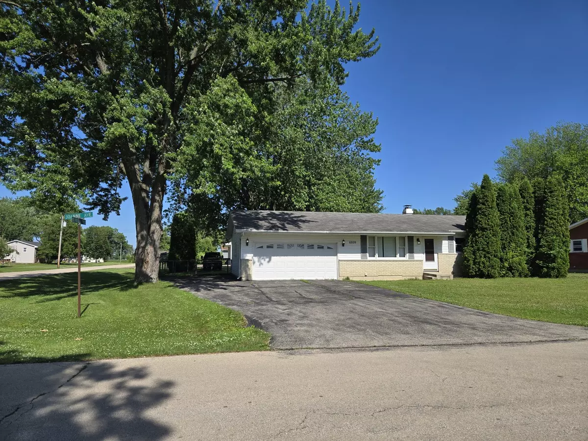 Rochelle, IL 61068,6809 S Joanne AVE