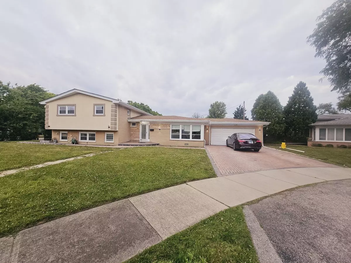 Morton Grove, IL 60053,9339 OVERHILL CT