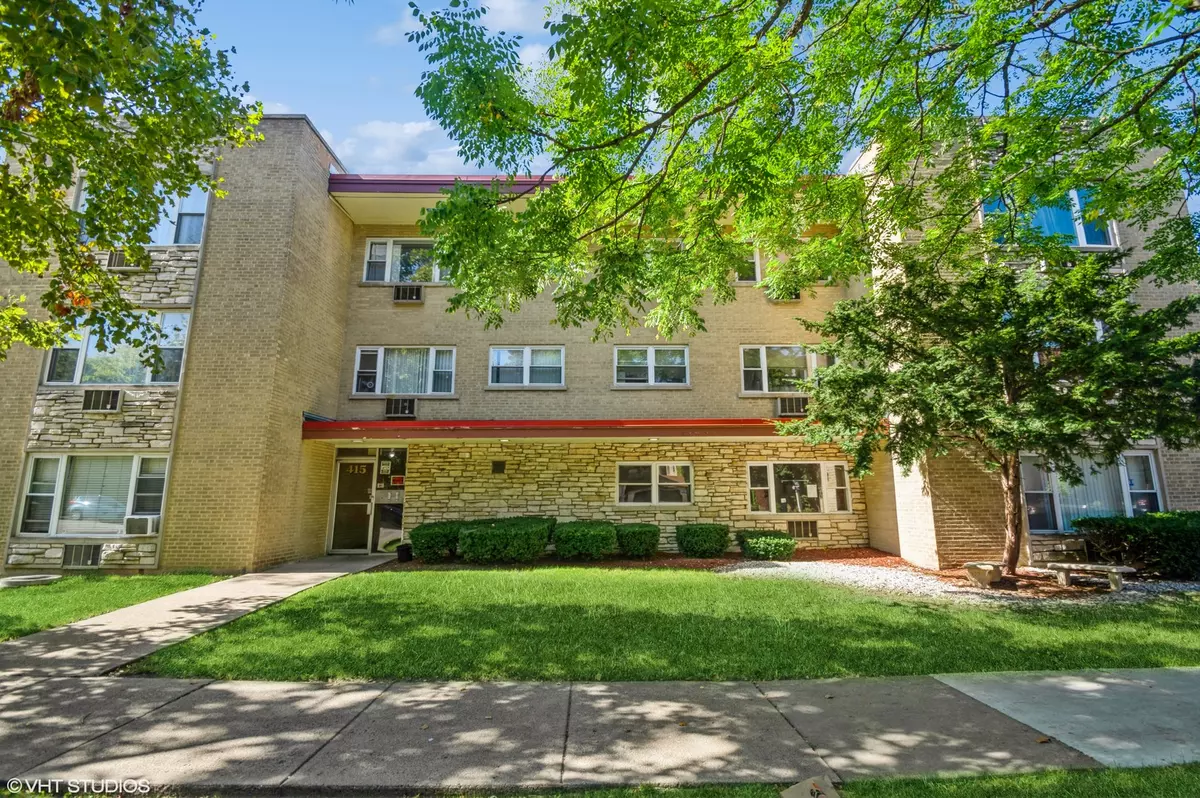 Oak Park, IL 60302,415 S Maple AVE #401