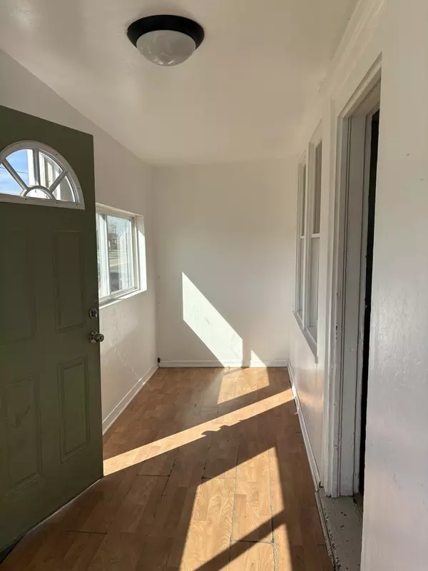 Streator, IL 61364,920 HALL ST