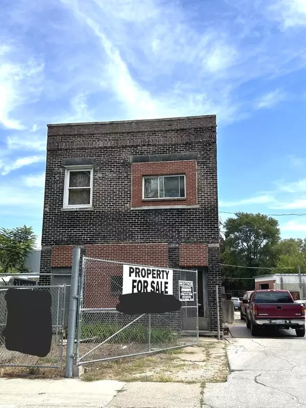 Chicago, IL 60621,7435 S Union AVE