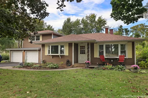 Round Lake Beach, IL 60073,150 E Lakeview AVE