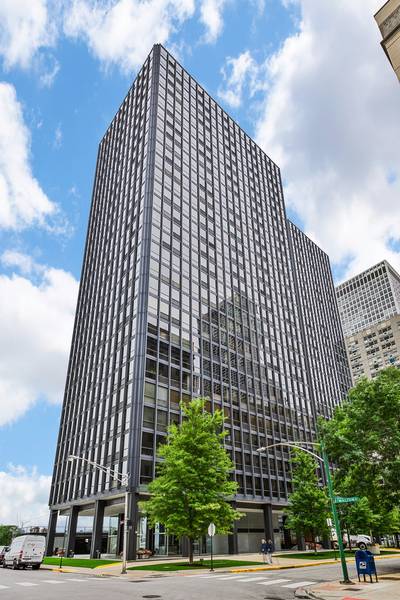 910 N Lake Shore DR #820, Chicago, IL 60611