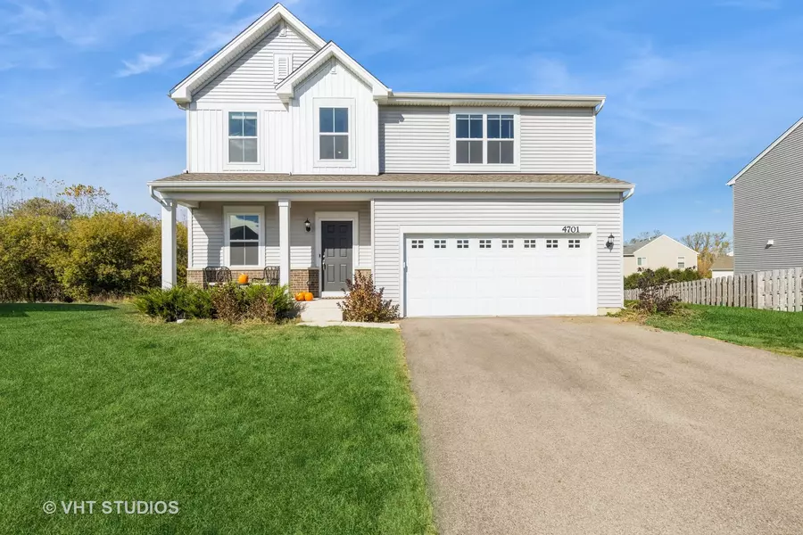 4701 Fox Trail CT, Wonder Lake, IL 60097