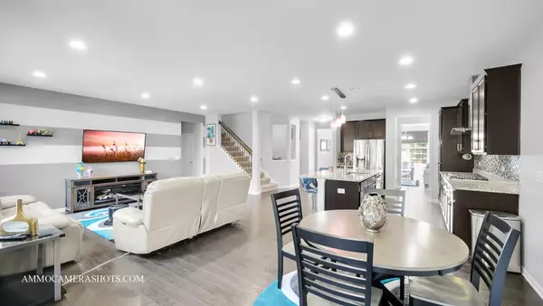Naperville, IL 60563,1432 Bayou Path DR
