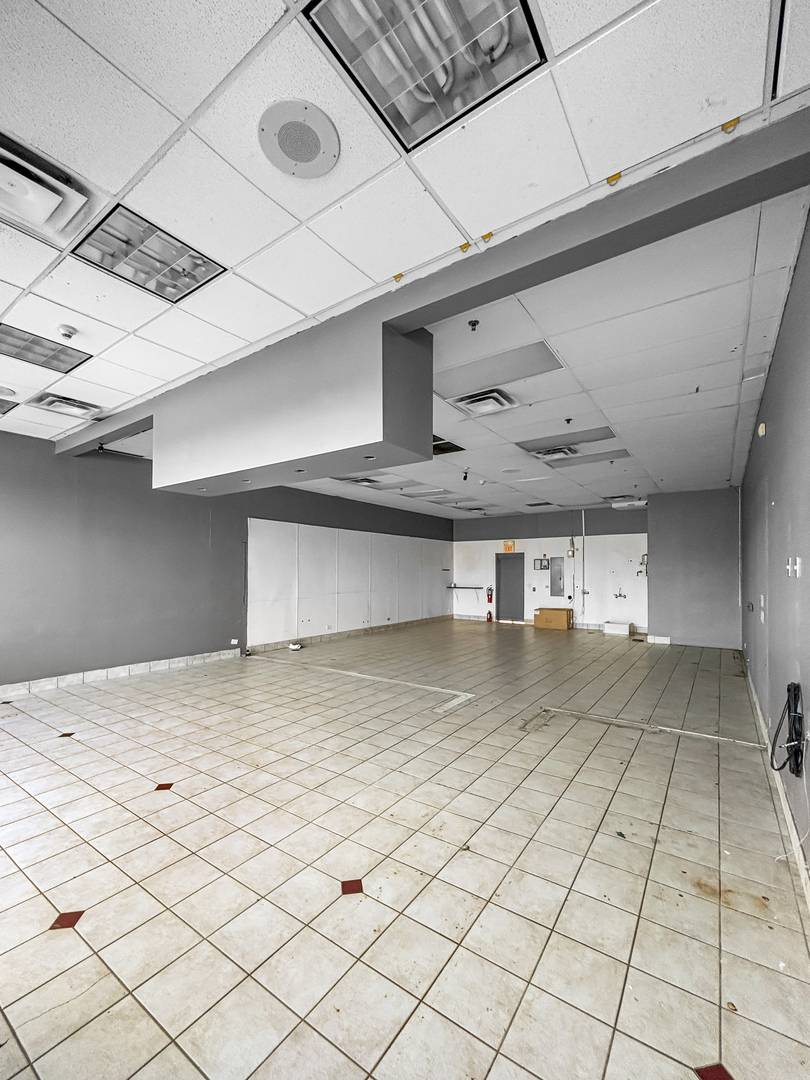 Olympia Fields, IL 60461,2520 Lincoln HWY