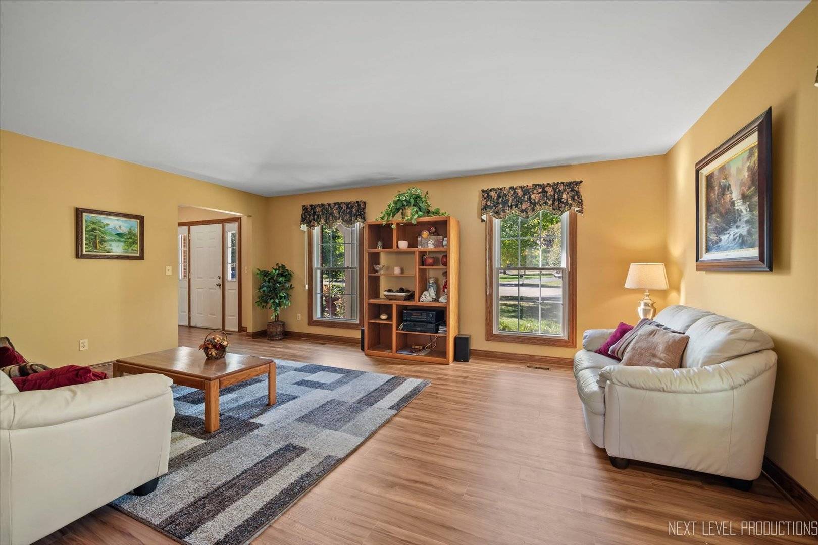St. Charles, IL 60174,406 Timbers PL