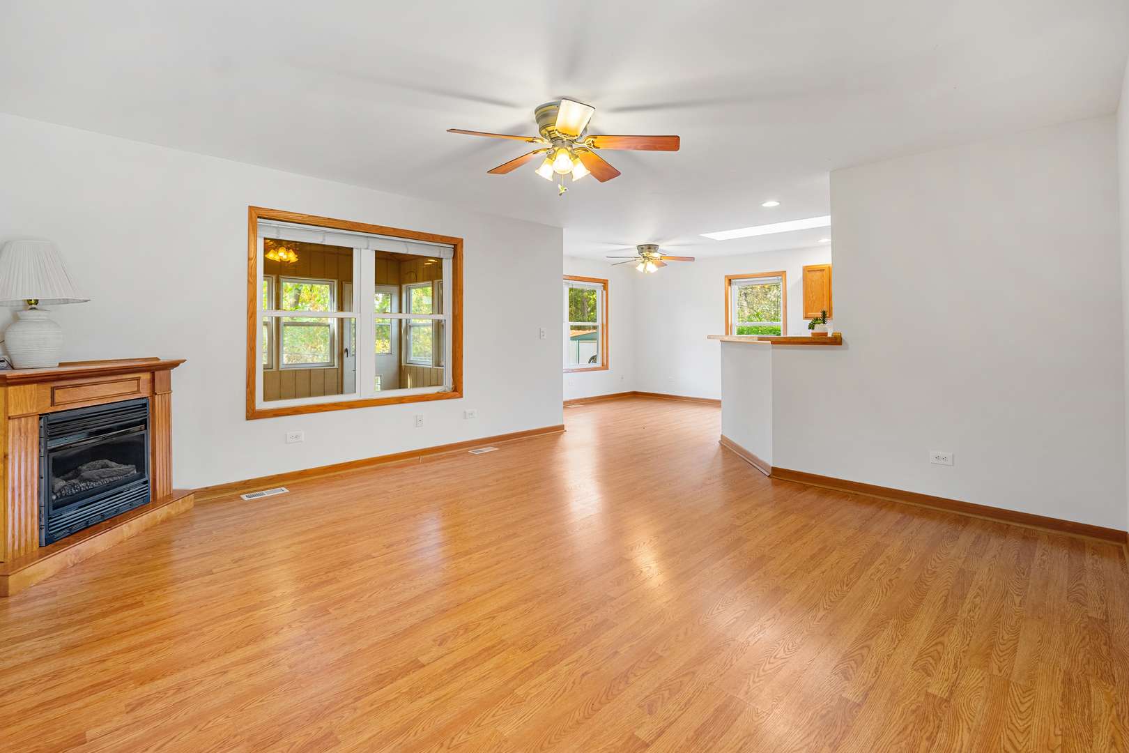 Wonder Lake, IL 60097,3007 Michael ST
