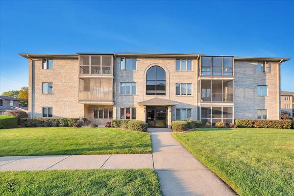 13919 W Leamington DR #812, Crestwood, IL 60418