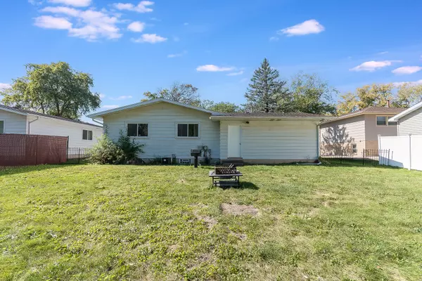 Glenwood, IL 60425,423 N Pleasant DR