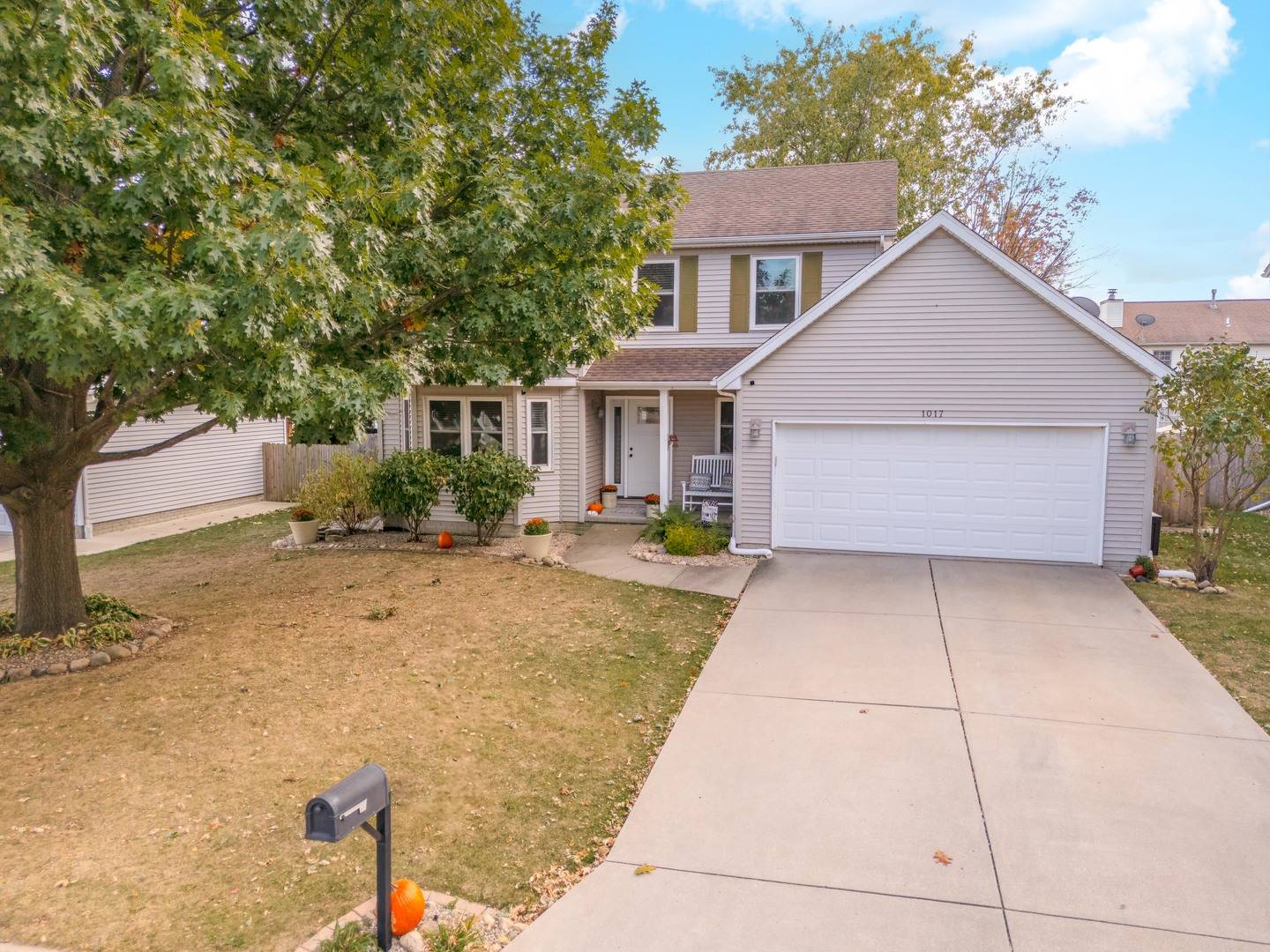 1017 Crooked Stick LN, Normal, IL 61761