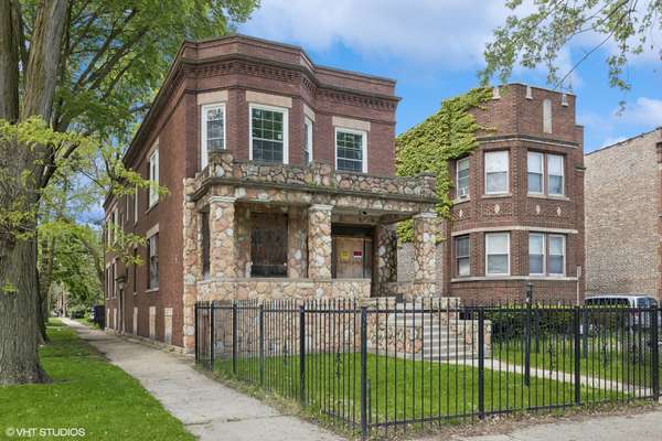 7758 S SAGINAW AVE, Chicago, IL 60649