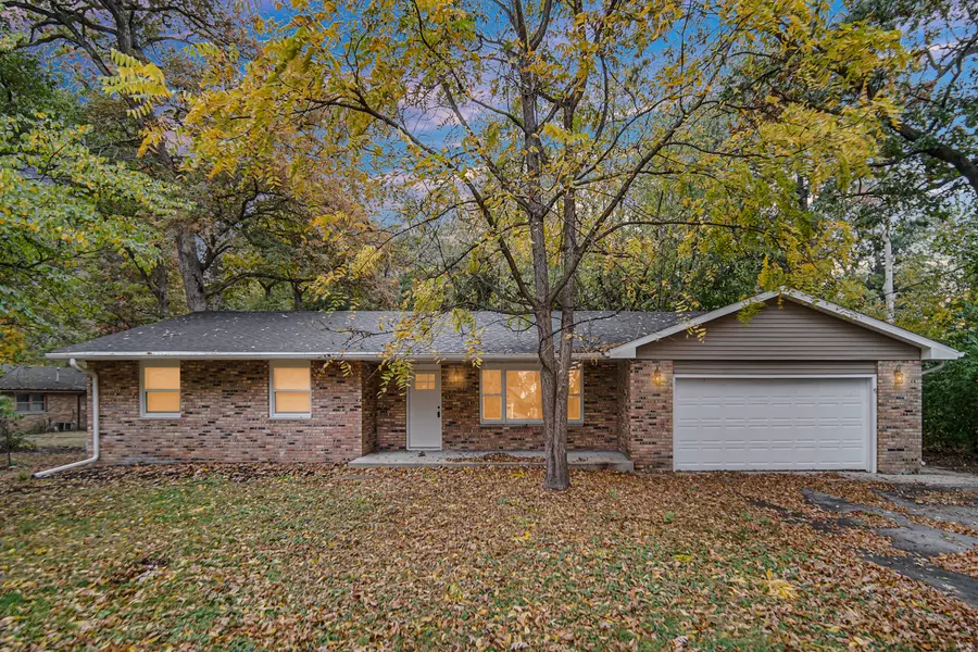 6226 E 250S RD, St. Anne, IL 60964