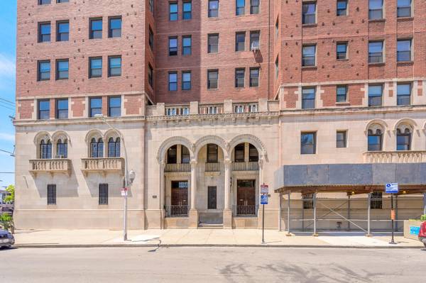 6700 S Crandon AVE #6C, Chicago, IL 60649