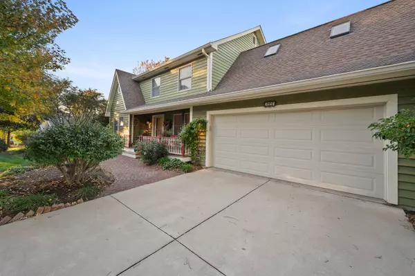 Clare, IL 60111,5995 W Clare RD