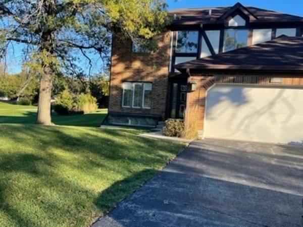 7960 W Golf DR, Palos Heights, IL 60463