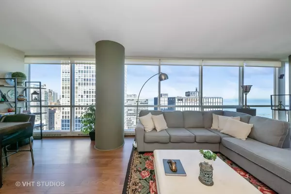 Chicago, IL 60611,250 E Pearson ST #2706