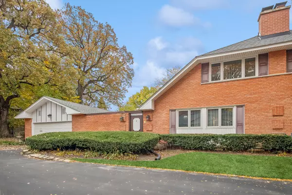 3 Cheviot On Duxbury,  Rolling Meadows,  IL 60008