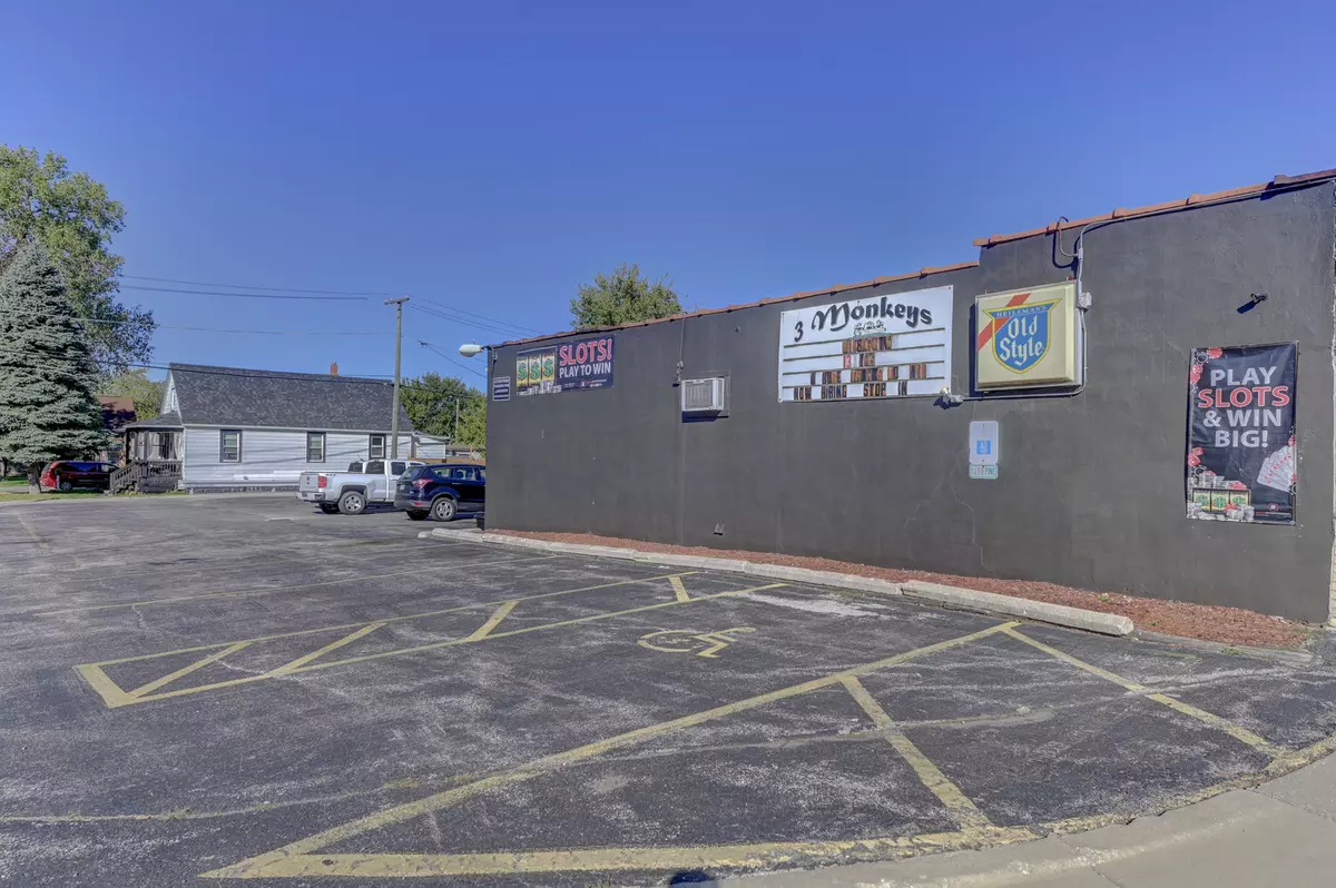 South Chicago Heights, IL 60411,2826 Chicago RD