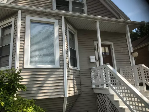 1222 circle AVE, Forest Park, IL 60130
