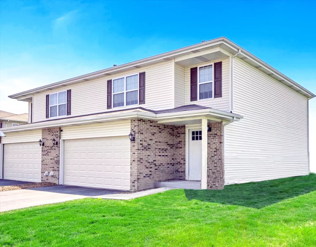 Beecher, IL 60401,1440 Somerset DR