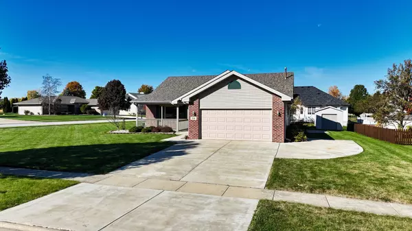 Peotone, IL 60468,518 Locust LN