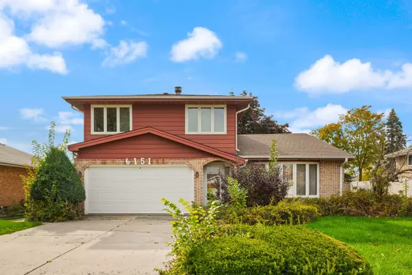 6151 W 83rd ST, Burbank, IL 60459