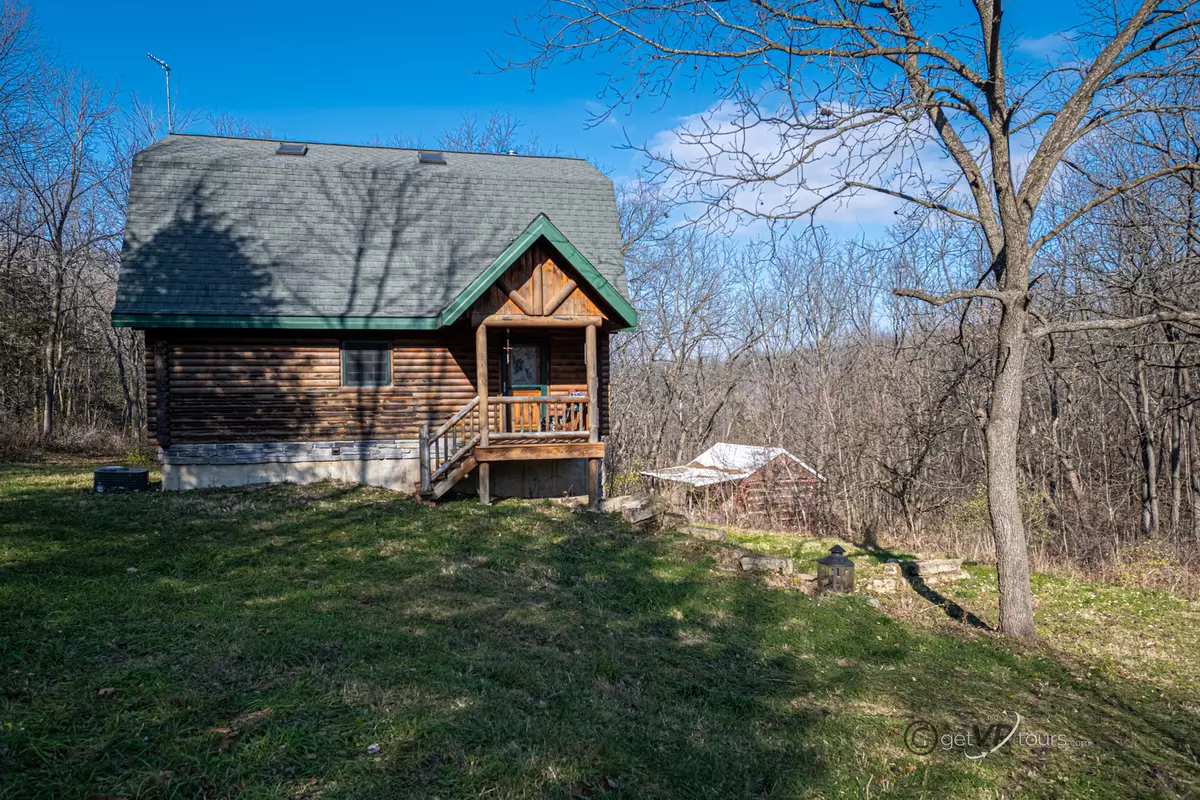 Elizabeth, IL 61028,2152 N Morley RD